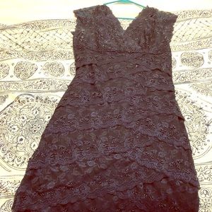 Marina Lace tiered navy dress